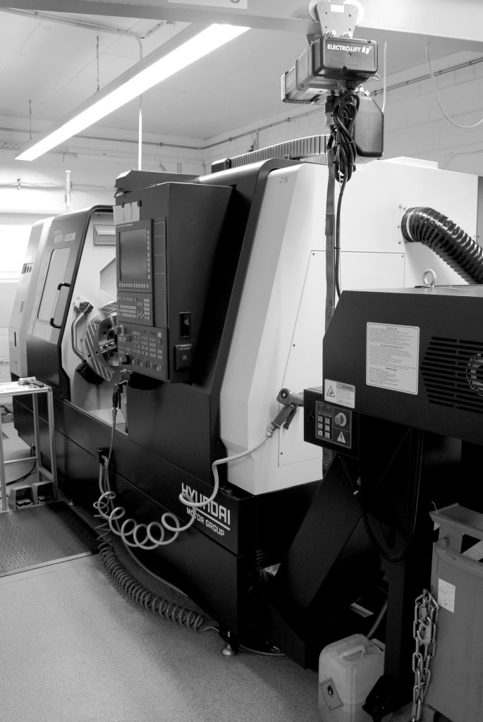 Hyundai 400 MC CNC-Drehen Hyundai 400 MC CNC-Drehen